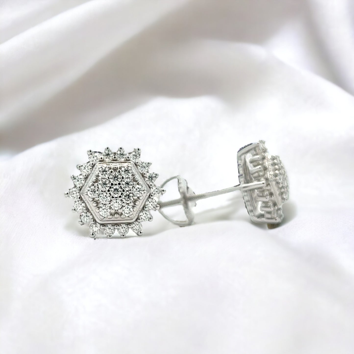 MEM-13 (Moissanite Stone Earring)