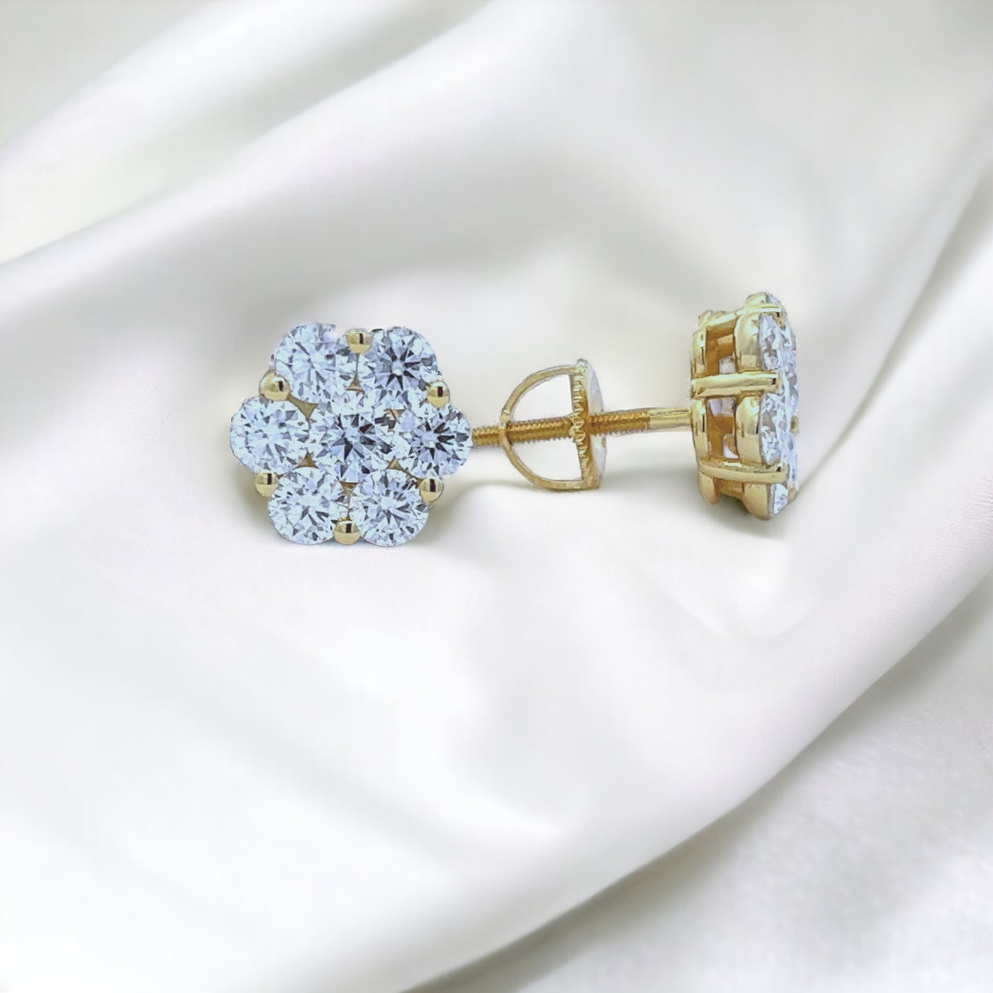 MEM-26 (Moissanite Stone Earring)