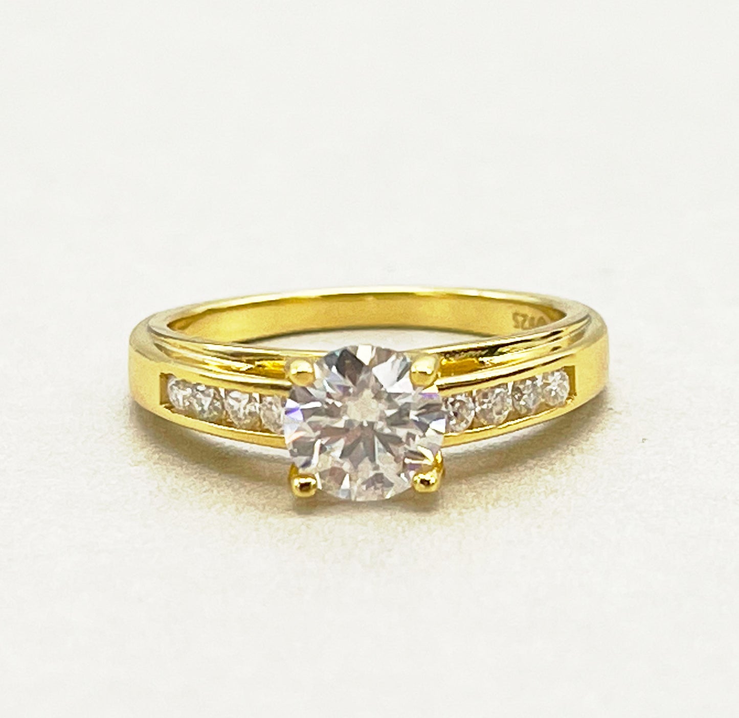 MRW-15 (1.208ct Moissanite Stone Ring)