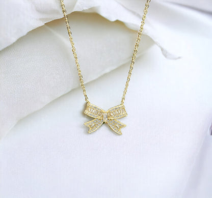 Dainty Bow Tie Necklace